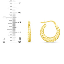 Load image into Gallery viewer, 14k Yellow Gold 22.1mm Polished Twisted Cable Fraduated Hoop Earrings
