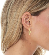 Load image into Gallery viewer, 14k Yellow Gold 21mm High Polish Hoop Mariner Link Earring Earrings
