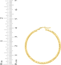 Load image into Gallery viewer, 10k Yellow Gold 2.5mm Diamond Cut Round Tube Hoop Earrings
