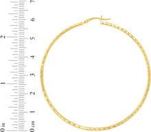 Load image into Gallery viewer, 10k Yellow Gold 2mm Diamond Cut Round Tube Hoop Earrings
