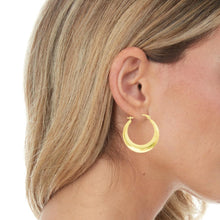 Load image into Gallery viewer, 14k Yellow Gold 30mm Bead Detail Back to Back Hoop Earrings
